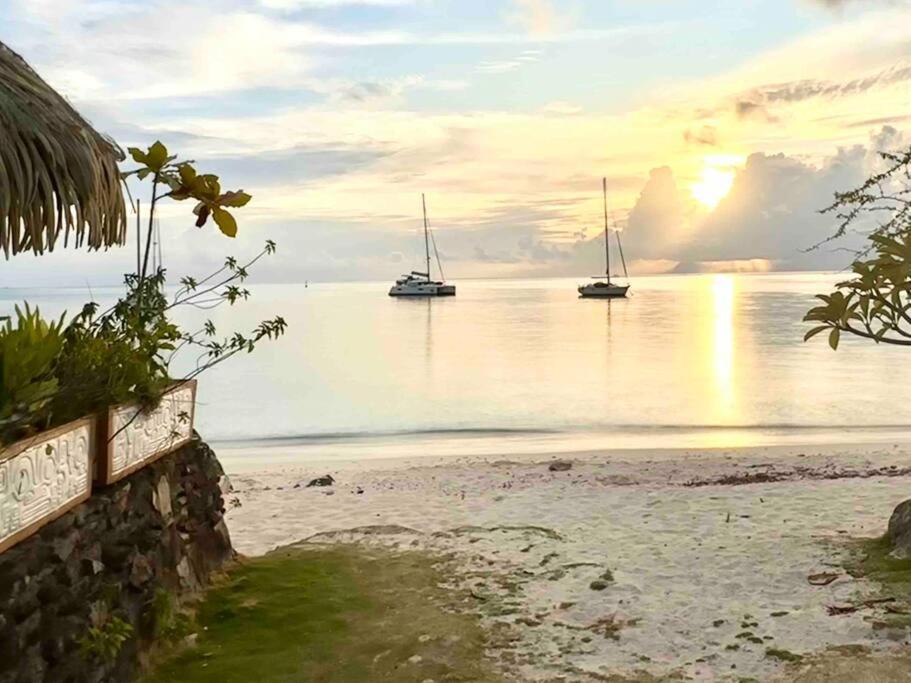 Meri Lodge Huahine Fare 外观 照片
