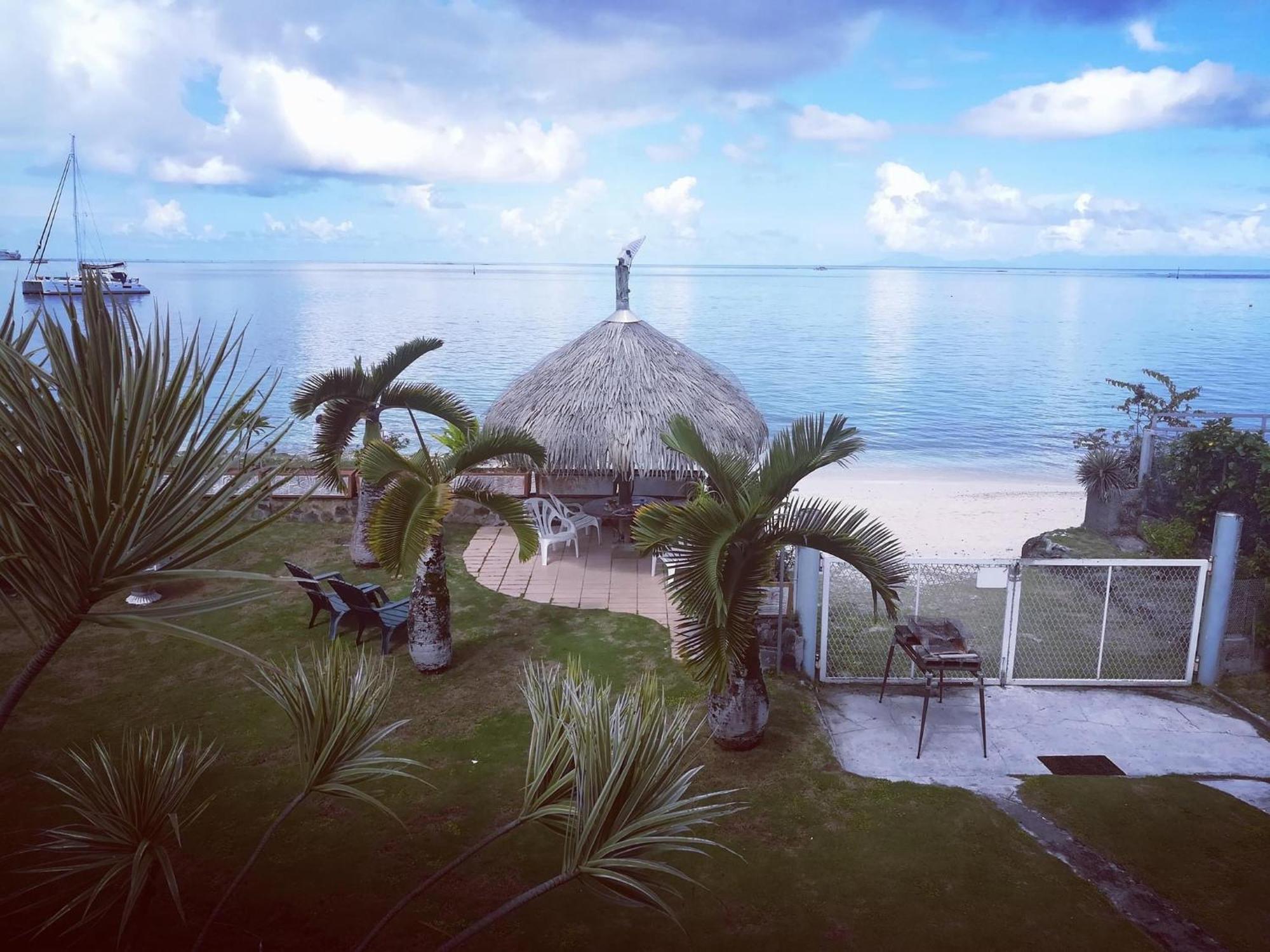 Meri Lodge Huahine Fare 外观 照片